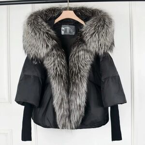 Brand NEW! Matteo Puffer Jacket - black (package never opened)
